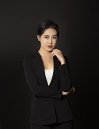 Hoàng MINH TRANG